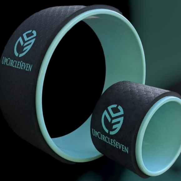 UpCircleSeven Yoga Wheel - [Pro Series] Strongest & Most Comfortable Dharma Yoga - Picture 13 of 16